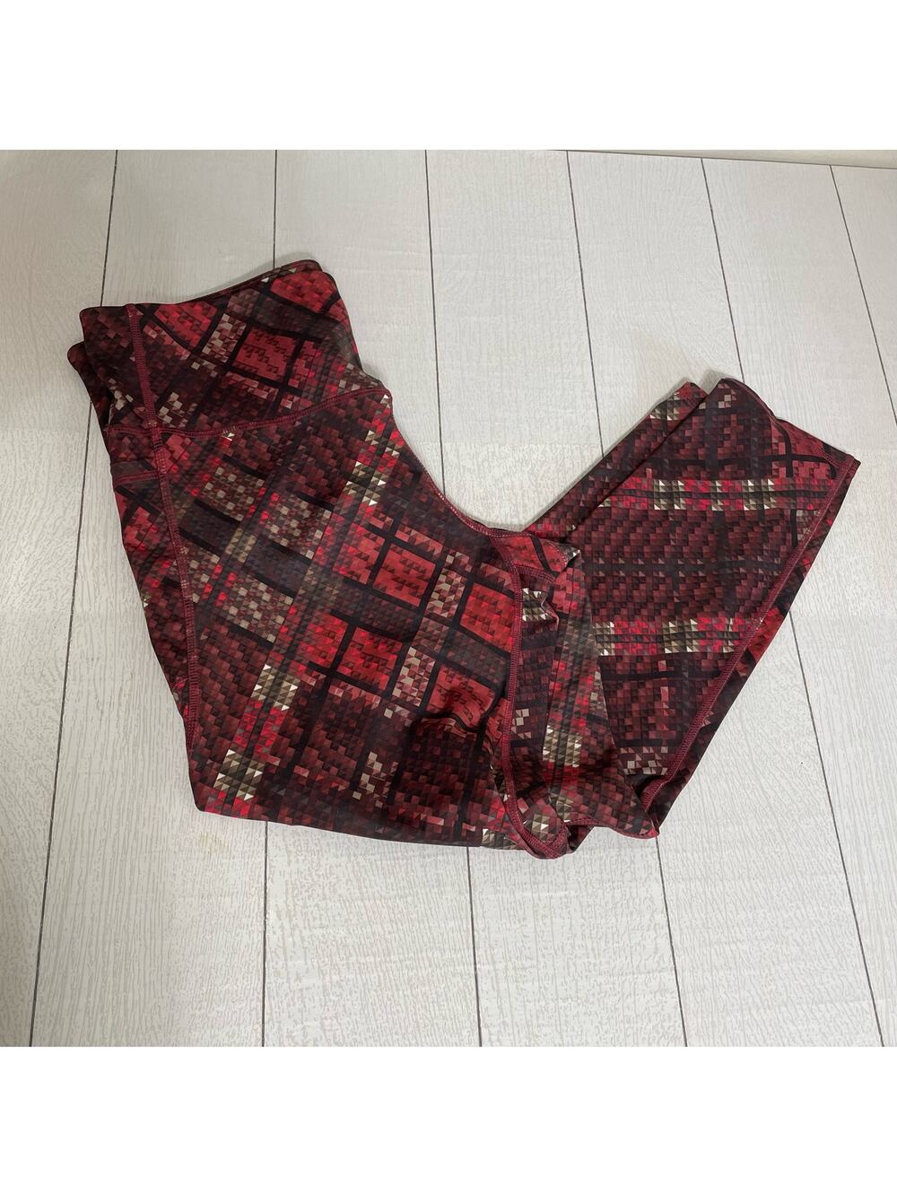C9 Champion High Waist Pocket Leggings XXL Red Black NWOT